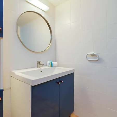 Amphora By Aguilarent *